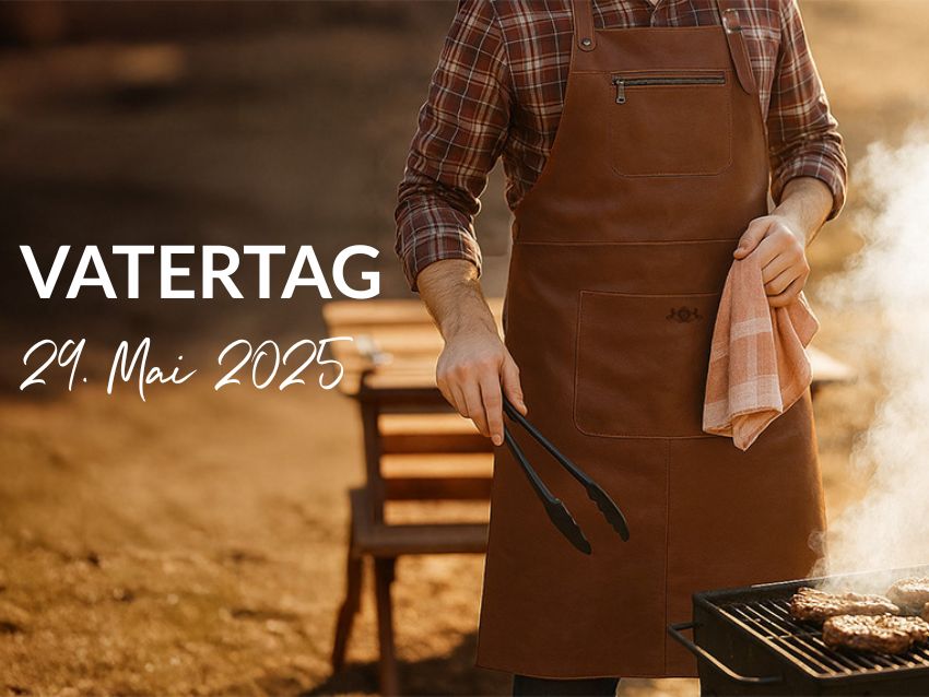 Nahaufnahme eines Mannes an einem Grill mit brauner Lederschürze