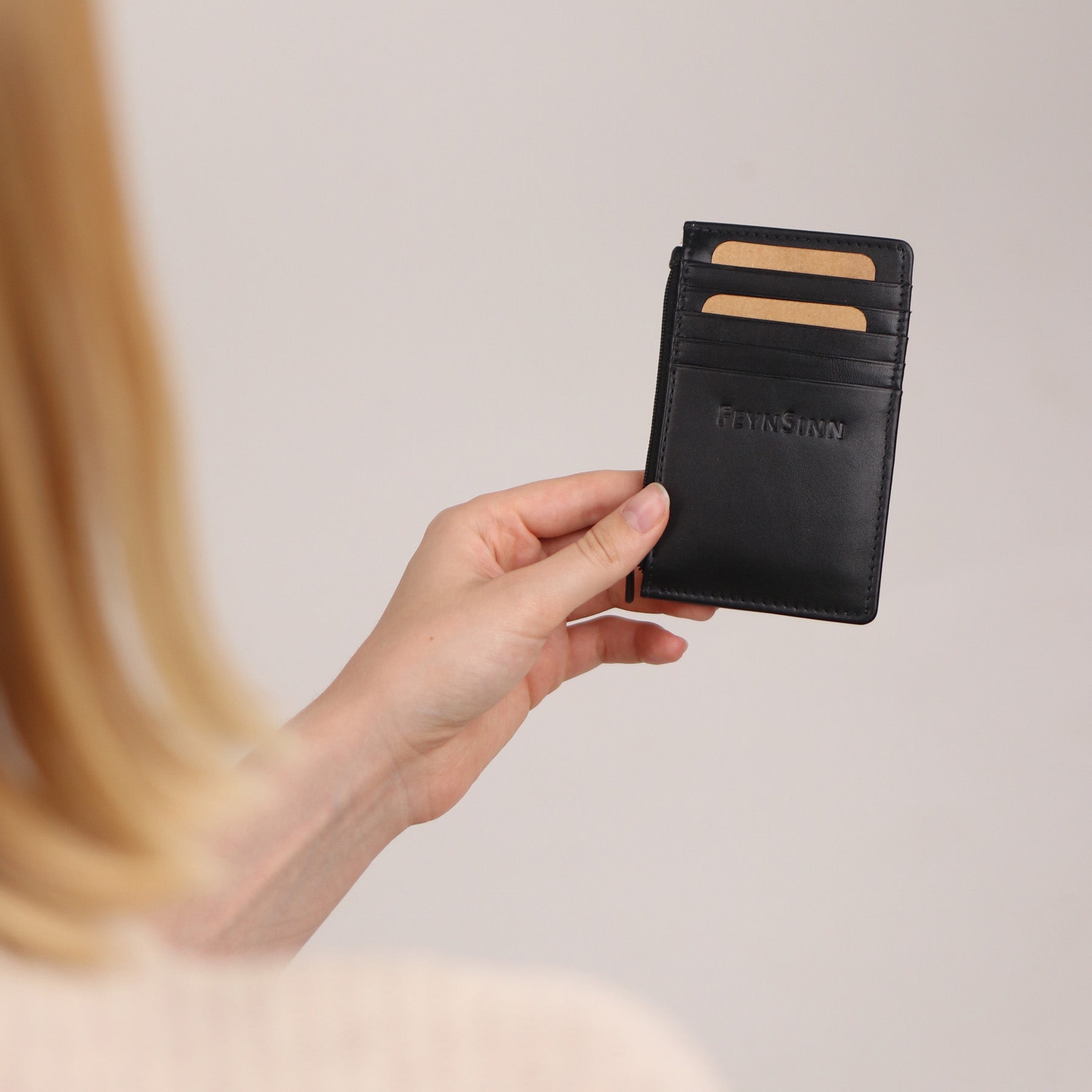 FEYNSINN BERLIN Kartenhalter Leder RIGA schwarz 42033