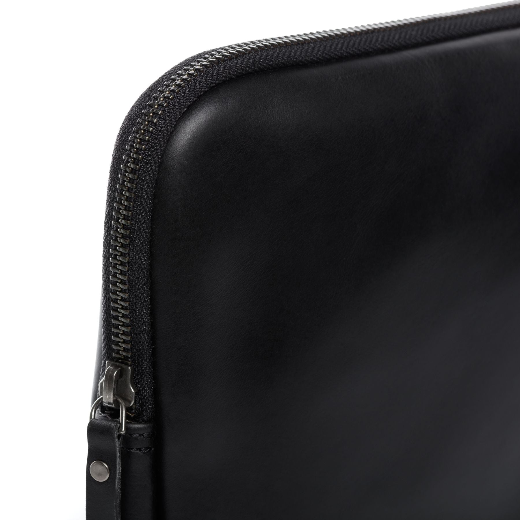 FEYNSINN BERLIN Laptoptasche Leder JASPAR 17"-schwarz 27364