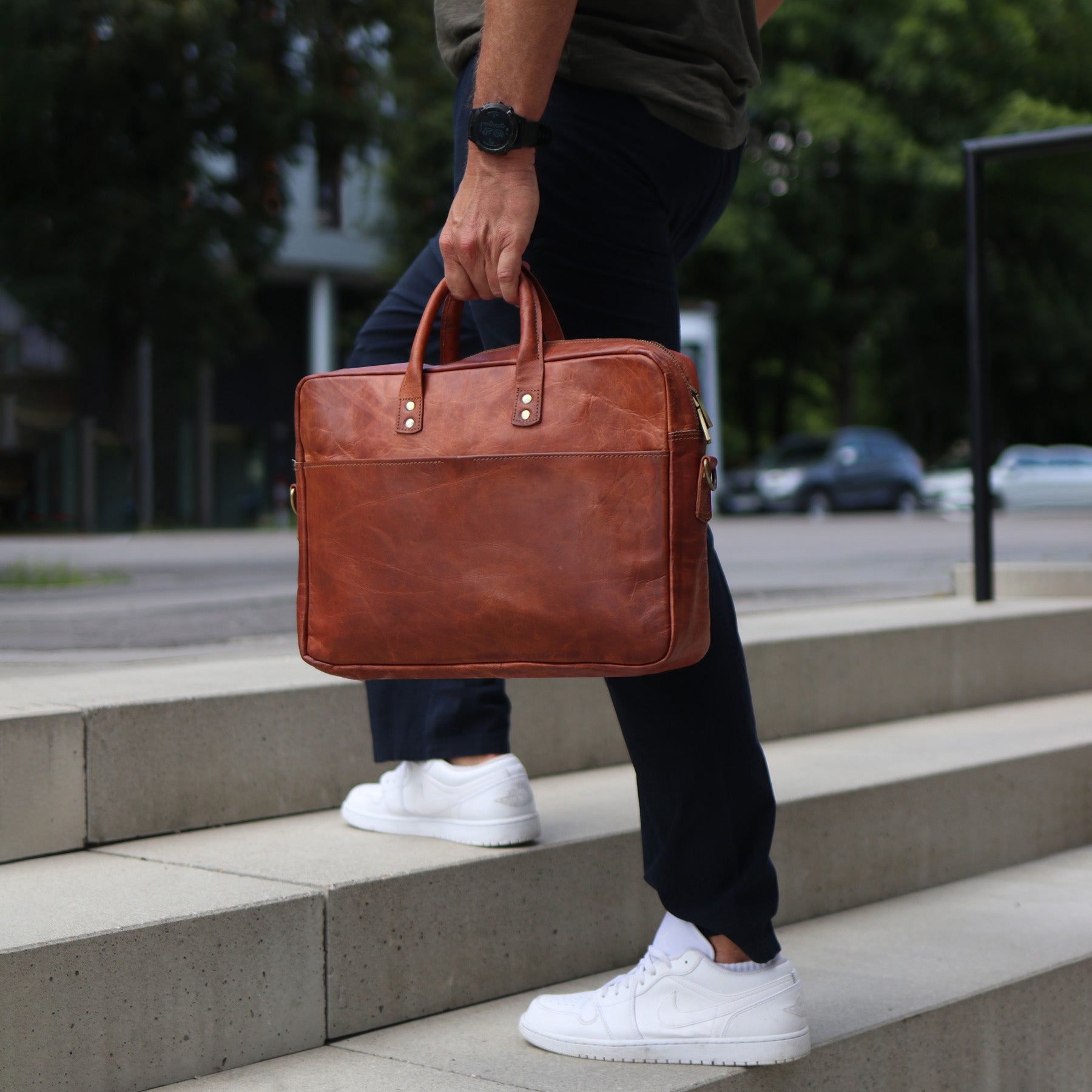 SID & VAIN Laptoptasche Leder CEDAR chestnut 42054
