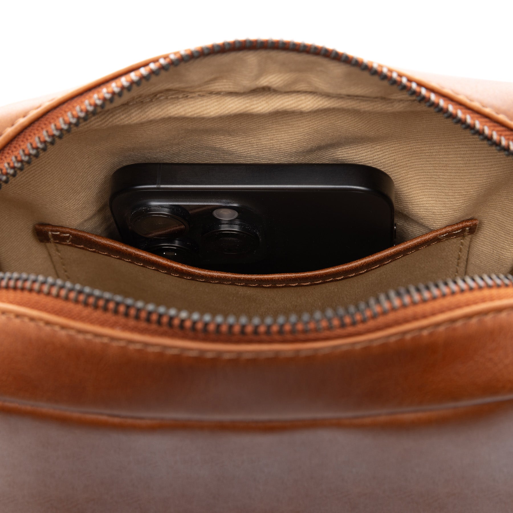 SID & VAIN Umhängetasche Leder DUBLIN braun oder schwarz 45574