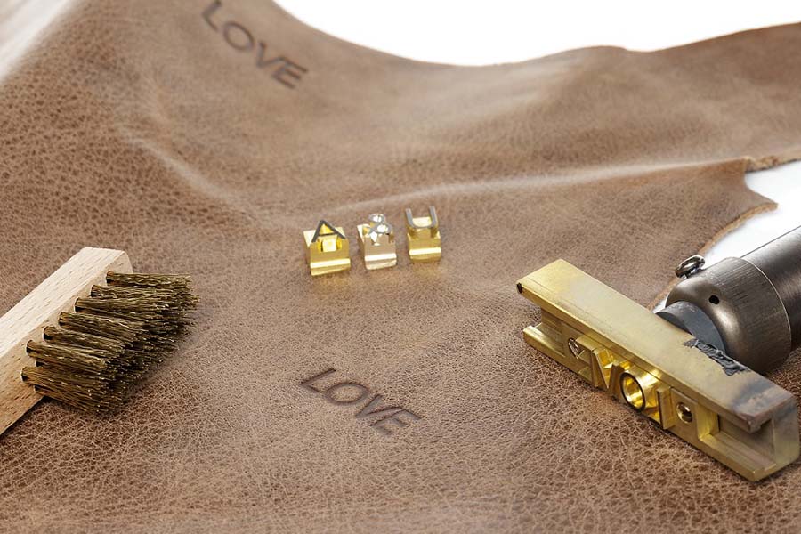 Leder mit Individualisierung 