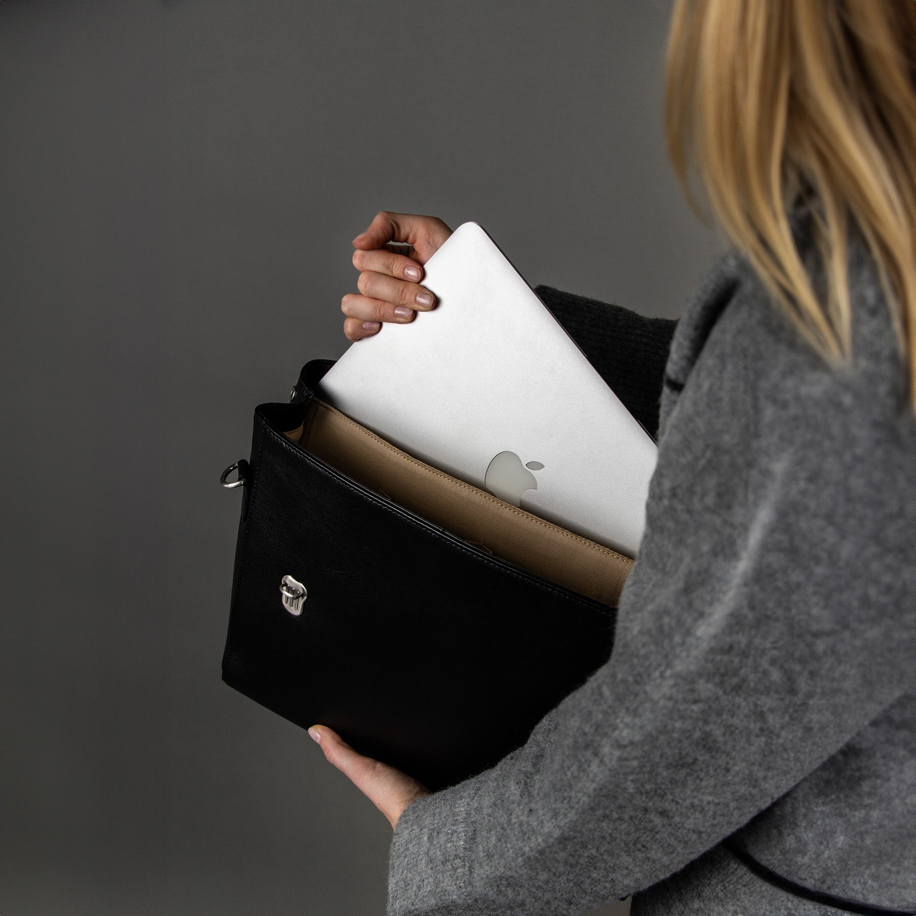 FEYNSINN BERLIN Businesstasche Leder ELLEN schwarz 44331