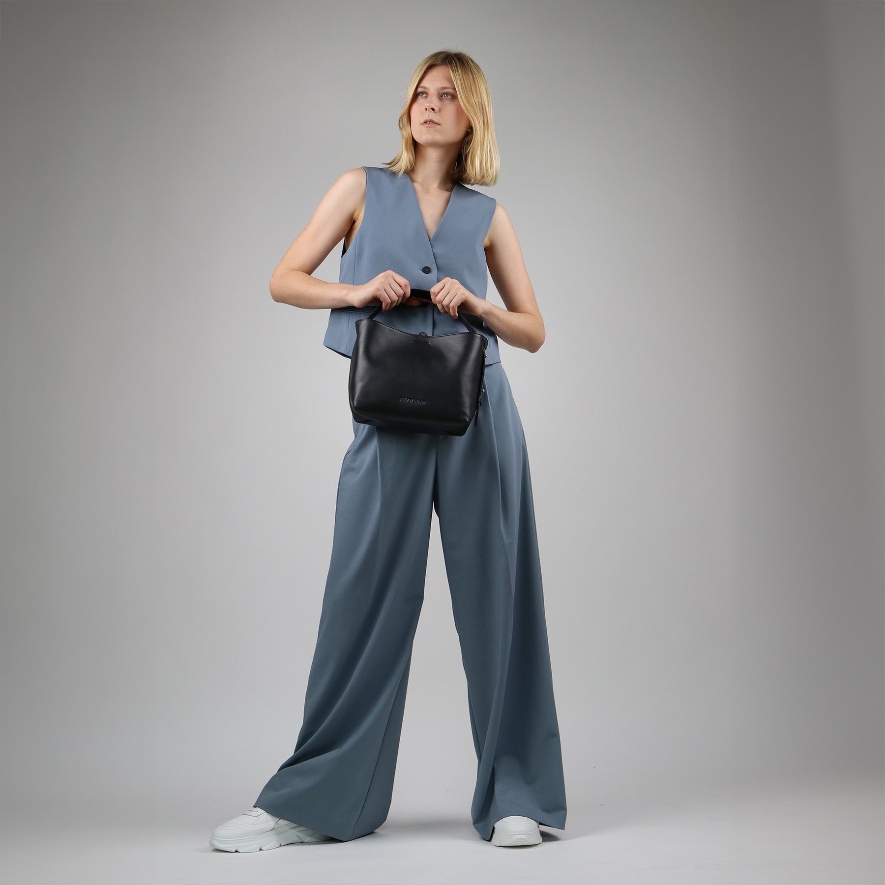 FEYNSINN BERLIN Hobo Bag Leder FINJA schwarz 41484