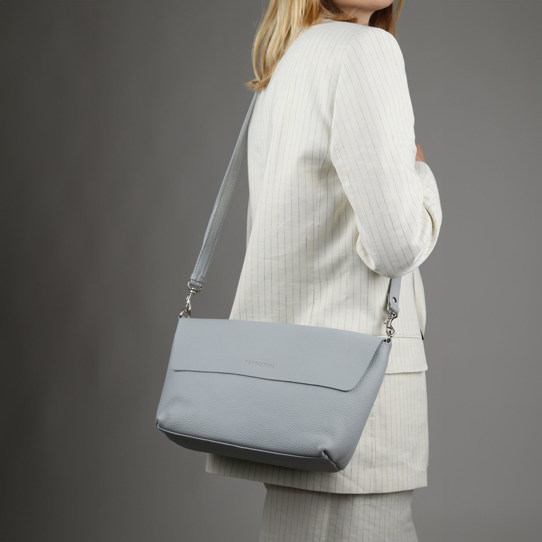 FEYNSINN BERLIN Schultertasche Leder LIVA M Umhängetasche Damen 45459