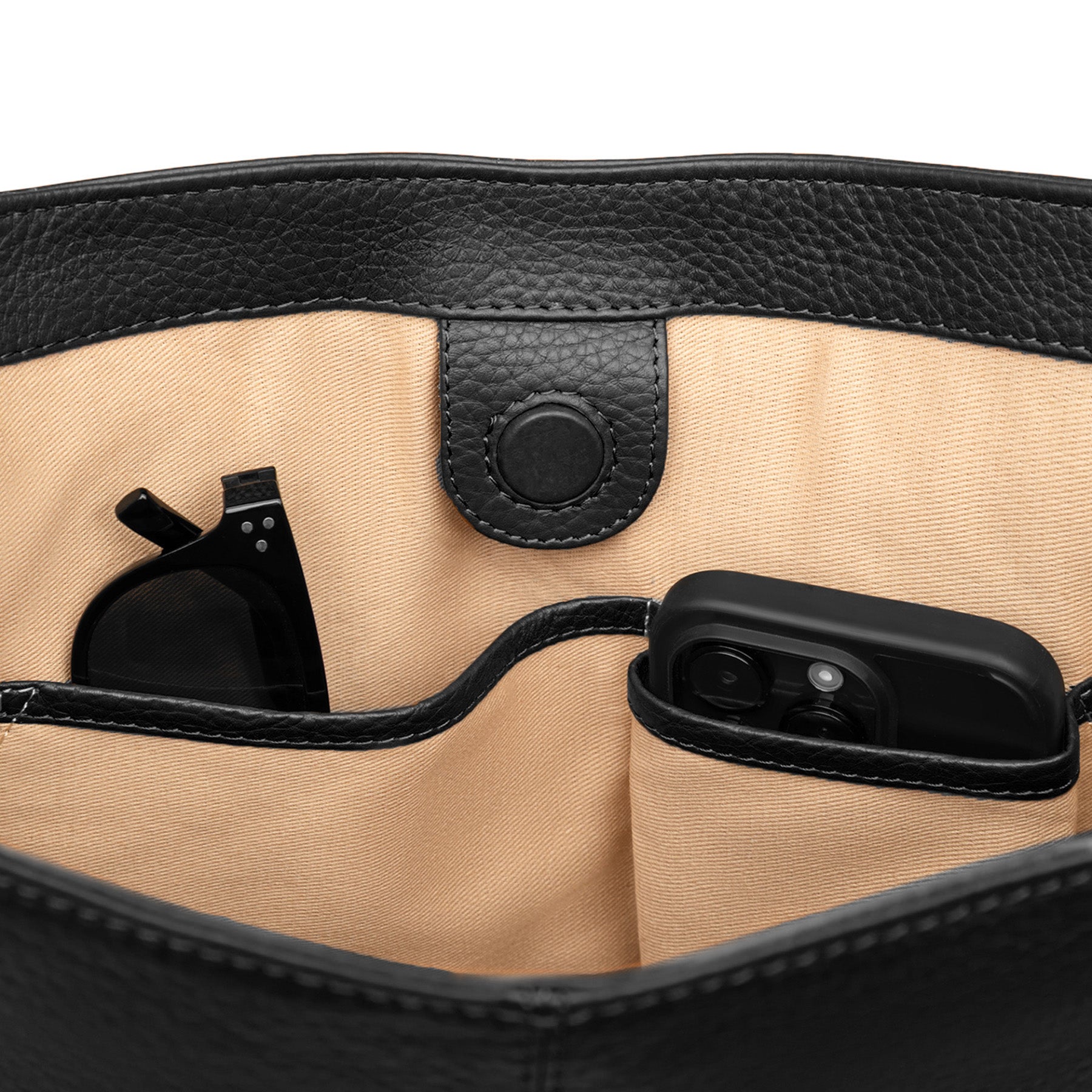 NOE Hobo Bag Rambler schwarz Innen