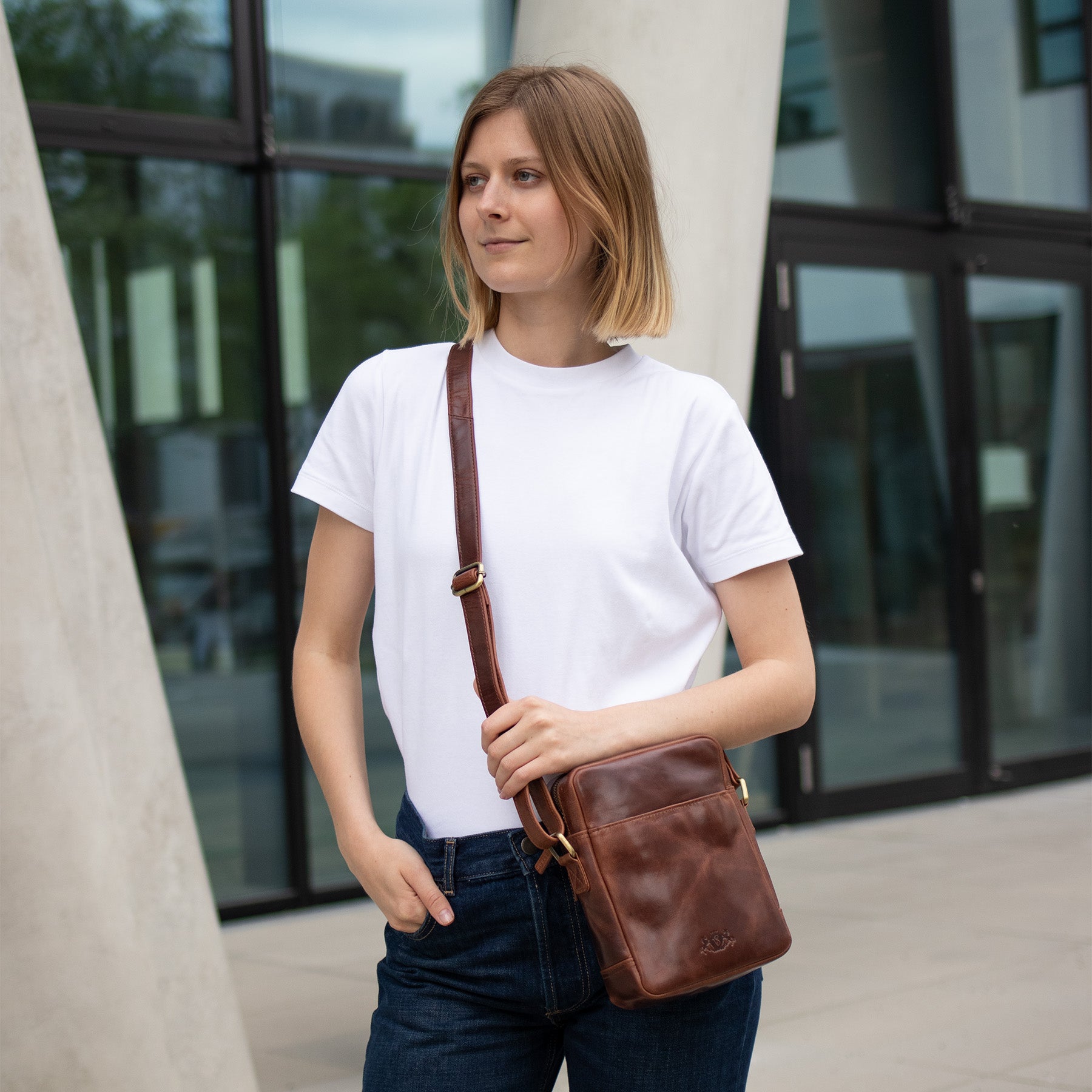 SID & VAIN Umhängetasche Leder DUBLIN braun oder schwarz 39005