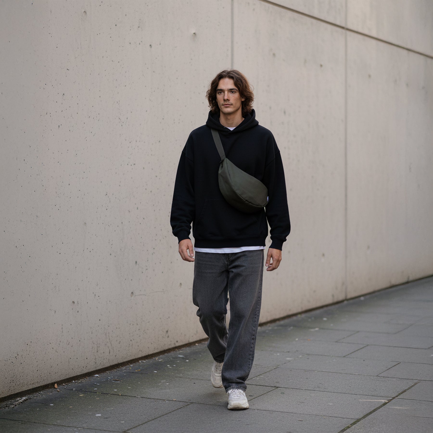 SONS OF ALOHA Moon-Bag Umhängetasche unisex Cross-body Bag Halbmond Tasche zum Umhängen khaki 50718